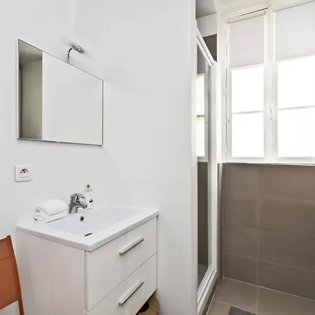 Charming 1bed-apt - Close To The Eiffel Tower Lejlighed